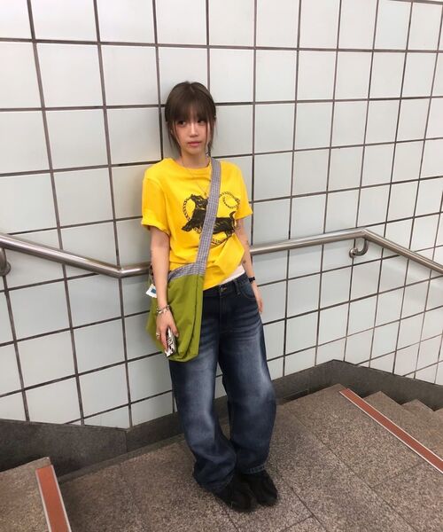 ERSCO(イーアルエスコ)の「ウォッシング レギュラーデニムパンツ_ディープブルー(デニムパンツ・レディース・その他・1/2/3)」の2枚目の写真