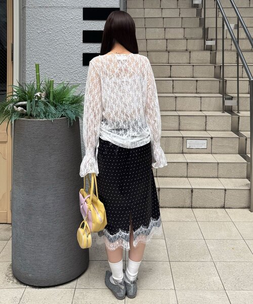 CIAOPANIC（チャオパニック）の「キャンディースリーブシャーリングレーストップス（シャツ/ブラウス・レディース・アイボリー/オフホワイト/ピンク・ONE SIZE）」の10枚目の写真