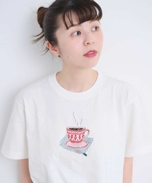 アップリケ刺繍 ティーカップTシャツ