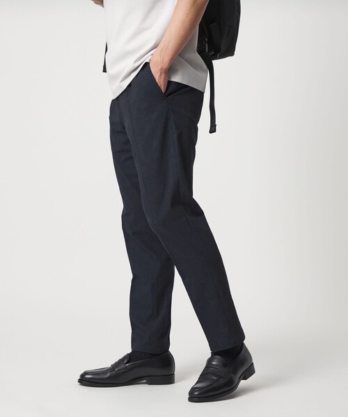 UNITED ARROWS(ユナイテッドアローズ)の「DotAir ドットエア サイドシャーリング 1プリーツ パンツ UA COZY ウォッシャブル ストレッチ 防しわ(スラックス・メンズ・ネイビー/ダークグレー・M/XL/XXL/S/L)」の2枚目の写真