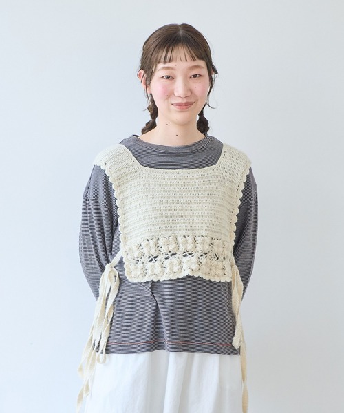 bulle de savon(ビュルデサボン)の「puka pukaはなビスチェ(ニット/セーター・レディース・ホワイト・FREE)」の3枚目の写真