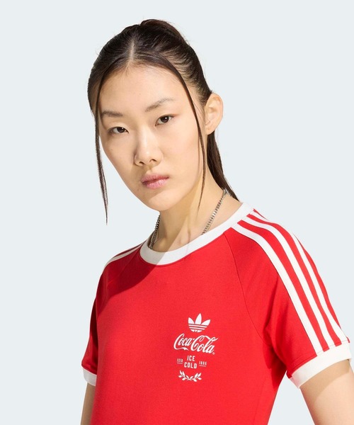 adidas(アディダス)の「スリーストライプス 半袖Tシャツ / 3 STRIPES TEE / アディダスオリジナルス adidas Originals(Tシャツ/カットソー・レディース・レッド/ホワイト・MEDIUM/SMALL/X-SMALL/XX-LARGE/3XL/X-LARGE/LARGE)」の4枚目の写真