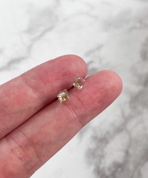 YU-KA:クリアビジュースタッドピアス Clear rhinestone stud earrings