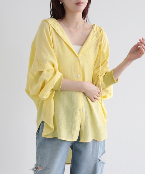 SUNFLOWER EIGHT（サンフラワーエイト）の「mayoさんコラボ！フード付きシアーシャツ（シャツ/ブラウス・レディース・グレイッシュベージュ/イエロー/ホワイト/ブラウン・FREE）」の19枚目の写真