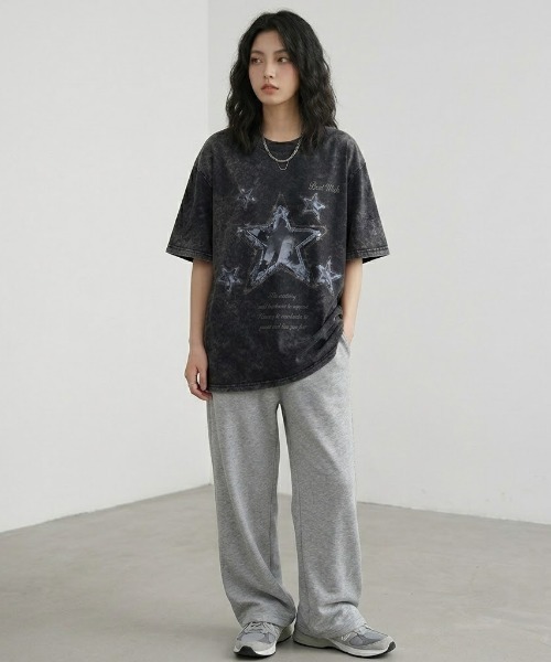 SHEPP(シープ)の「【UNISEX】Y2K ヴィンテージライクスターロゴ オーバーサイズ半袖Tシャツ(Tシャツ/カットソー・レディース・ブラック/ホワイト・L/M)」の4枚目の写真
