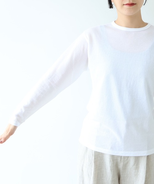 yuni(ユニ )の「△強撚C/Ny sheer long sleeve pullover(Tシャツ/カットソー・レディース・ブラック/ホワイト・FREE)」の21枚目の写真