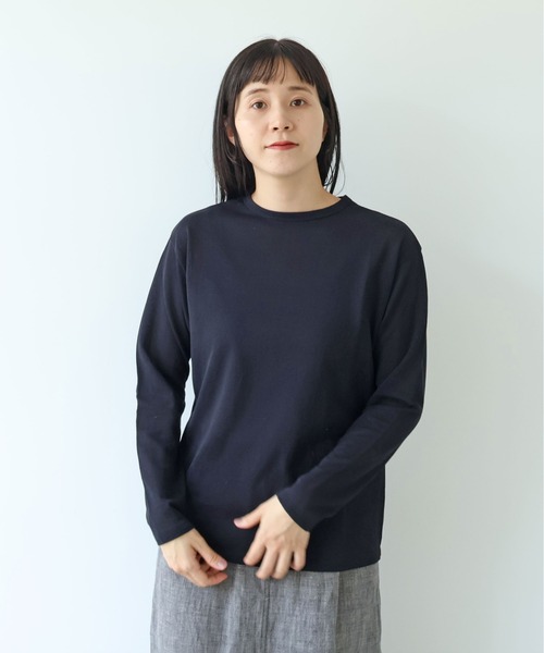yuni(ユニ )の「△強撚C/Ny sheer long sleeve pullover(Tシャツ/カットソー・レディース・ブラック/ホワイト・FREE)」の6枚目の写真