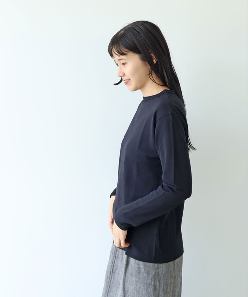 yuni(ユニ )の「△強撚C/Ny sheer long sleeve pullover(Tシャツ/カットソー・レディース・ブラック/ホワイト・FREE)」の8枚目の写真