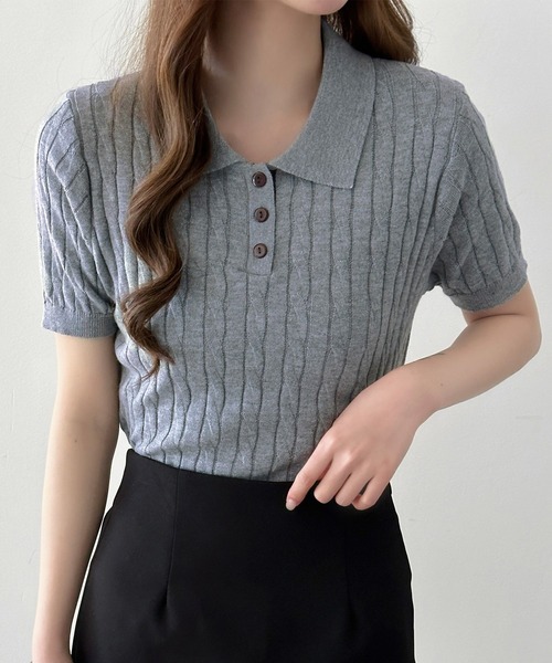 DAY CLOSET（デイ クローゼット）の「【ボタンでアレンジできる2WAY】レイヤード風バイカラー配色。ポロカラー×キーネックニットシャツ レディース（ポロシャツ・レディース・ライトブルー/グレー/ライム/アイボリー・FREE）」の18枚目の写真