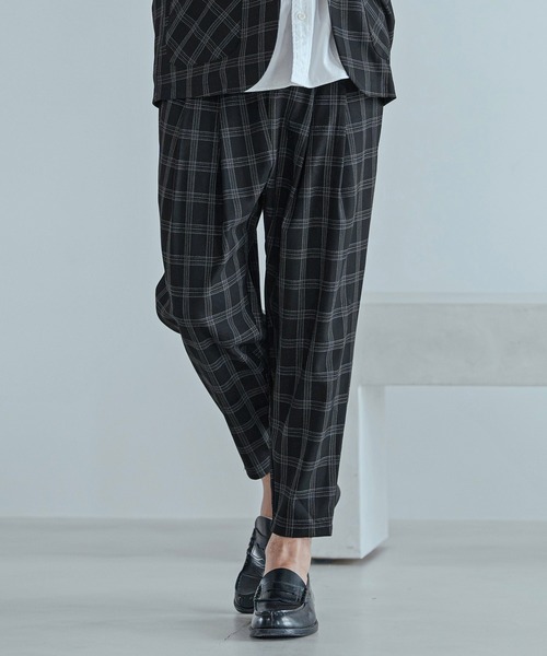 Magine(マージン)の「mp15243-Herringbone Check - Solid TR Stretch Tapered Easy Pants テーパードイージーパンツ(MGN-263-010)(その他パンツ・メンズ・ブラック/ブラック系その他/グレー系その他・44/46/48)」の18枚目の写真