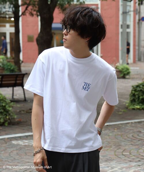 FFEIN(フェイン)の「【FFEIN(フェイン)】The MetワンポイントロゴTシャツ / メトロポリタン美術館 半袖 クルーネック プリント ワンポイント プリント(Tシャツ/カットソー・メンズ・レッド/その他1/ネイビー/ブラック/ホワイト・LARGE/MEDIUM/SMALL)」の10枚目の写真
