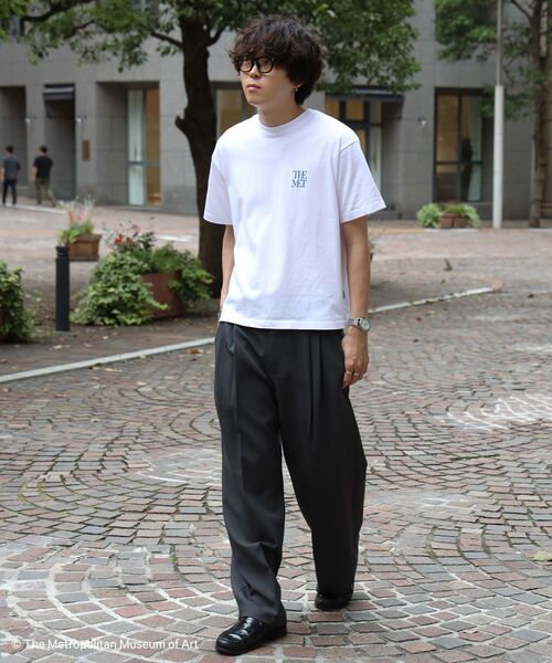 FFEIN(フェイン)の「【FFEIN(フェイン)】The MetワンポイントロゴTシャツ / メトロポリタン美術館 半袖 クルーネック プリント ワンポイント プリント(Tシャツ/カットソー・メンズ・レッド/その他1/ネイビー/ブラック/ホワイト・LARGE/MEDIUM/SMALL)」の11枚目の写真