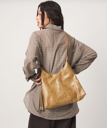 ロングショルダーバッグ チャーム付き