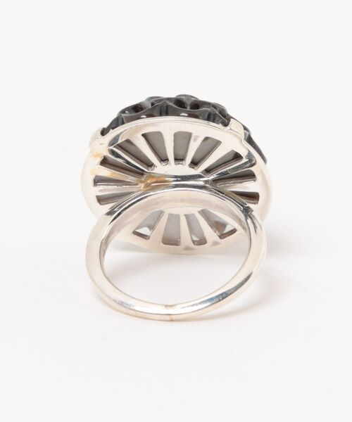 A.en（エイエン ）の「【CHAN LUU】BLACK MOP RING（リング・レディース・ブラック・5）」の2枚目の写真