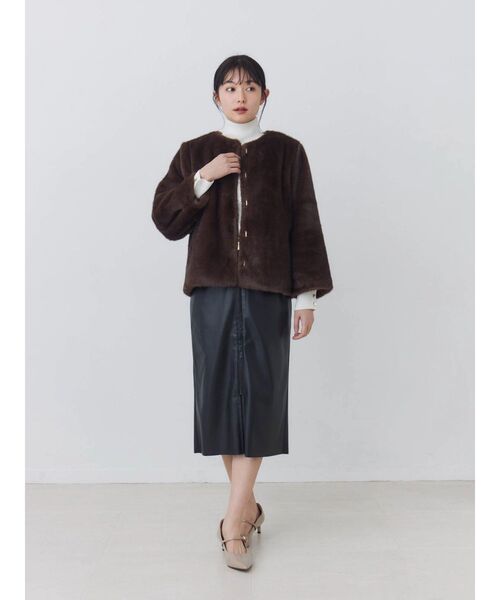 TONAL(トーナル)の「ノーカラーボアブルゾン(ブルゾン・レディース・オフホワイト/グレー/ブラウン・MEDIUM/SMALL)」の19枚目の写真