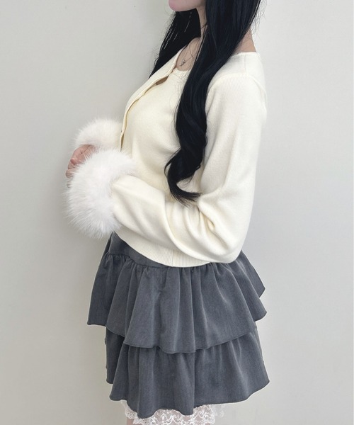 INGNI(イング)の「袖フェイクファーニットカーディガン(カーディガン/ボレロ・レディース・アイボリー/ピンク/ブラック・M)」の6枚目の写真