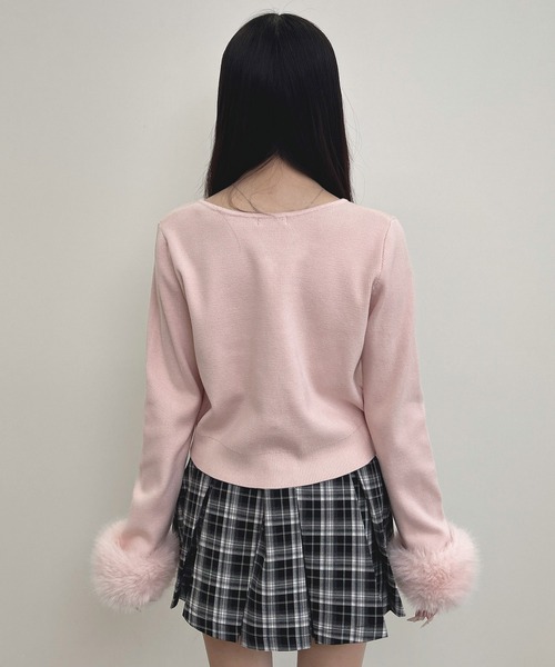 INGNI(イング)の「袖フェイクファーニットカーディガン(カーディガン/ボレロ・レディース・アイボリー/ピンク/ブラック・M)」の18枚目の写真