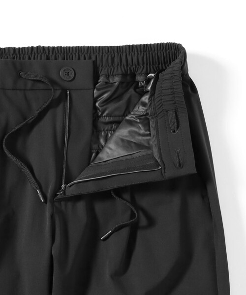 BRILLA per il gusto（ブリッラペルイルグースト）の「HERNO / ナイロンストレッチパンツ（その他パンツ・メンズ・ブラック・46/48）」の3枚目の写真