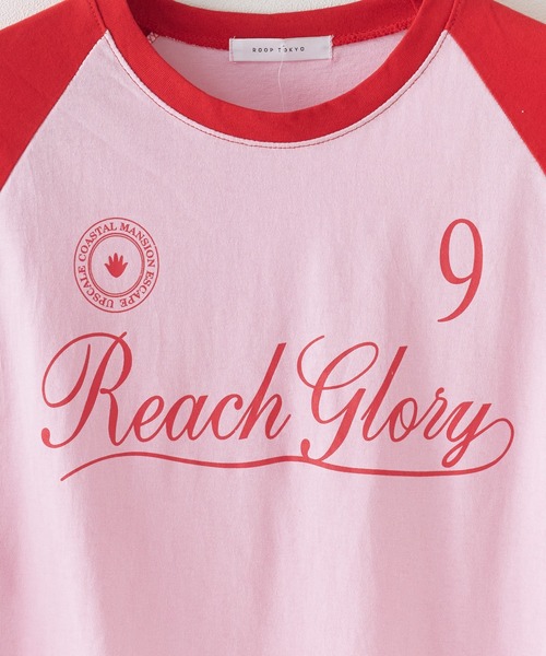 Chick(チック)の「Printed Design Raglan-Sleeve Cropped T-Shirt / プリントデザイン ラグランスリーブ クロップド丈Tシャツ スポーティ 韓国 2026年 夏 夏服 レディース(Tシャツ/カットソー・レディース・レッド/ブラック/ネイビー・FREE)」の4枚目の写真