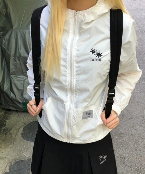 COIRIS(コイリス)の「◇COIRIS◇ブランド直輸入正規品/セイノ フーデッド・ウィンドブレーカー Seino Hooded Windbreaker(ブルゾン・レディース・ホワイト/ブラック/ライトグレー・FREE)」の1枚目の写真