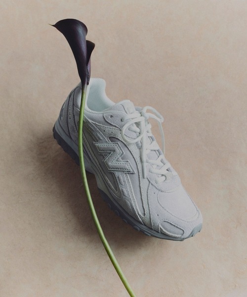 NEW BALANCE(ニューバランス)の「204L(スニーカー・レディース・グレー・28.0cm/28.5cm/29.0cm/30.0cm/24.0cm/24.5cm/25.0cm/25.5cm/26.0cm/26.5cm/27.0cm/27.5cm/22.5cm/23.0cm/23.5cm)」の4枚目の写真