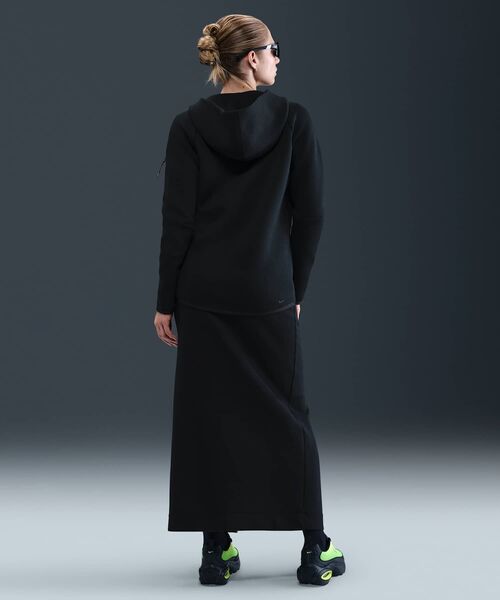 NIKE(ナイキ)の「ナイキ スポーツウェア テック フリース ウィンドランナー ウィメンズ フルジップ パーカー / Nike Sportswear Tech Fleece Windrunner Women's Full-Zip Hoodie HV6748-010 Black(パーカー・レディース・ブラック・XL)」の5枚目の写真