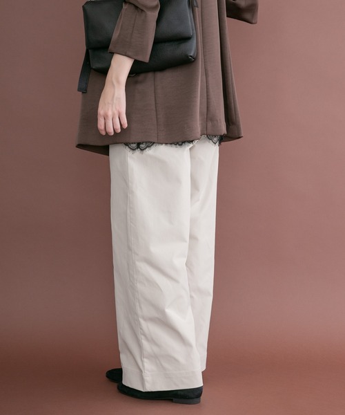 ITEMS URBANRESEARCH(アイテムズ アーバンリサーチ)の「イージータックパンツ(その他パンツ・レディース・ネイビー/ベージュ/ホワイト系その他・FREE)」の10枚目の写真
