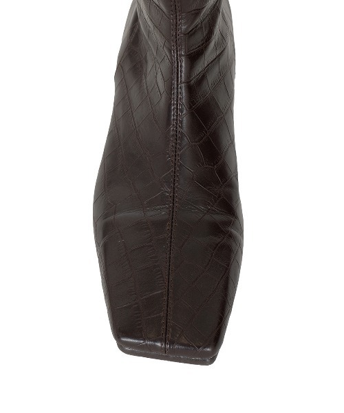 Ameri（アメリ）の「UND REPTILE SHORT BOOTS（ブーツ・レディース・ブラック/ブラウン・SMALL/MEDIUM/LARGE）」の3枚目の写真