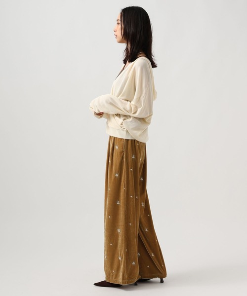 BAYFLOW（ベイフロー）の「エンブロイダリーベロアパンツ（その他パンツ・レディース・ブラウン/アイボリー・MEDIUM/SMALL）」の3枚目の写真