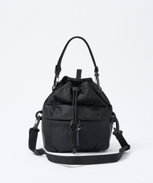 ABAHOUSE(アバハウス)の「【DsBk / ディーエスビーケー】JXF3442 EASY DRAWSTRING/イージードローストリング/巾着バッグ/ユニセックス/ ユニセックス 【WEB限定】(ショルダーバッグ・メンズ・グレー/ネイビー/ブラック/カーキ・フリー)」の2枚目の写真