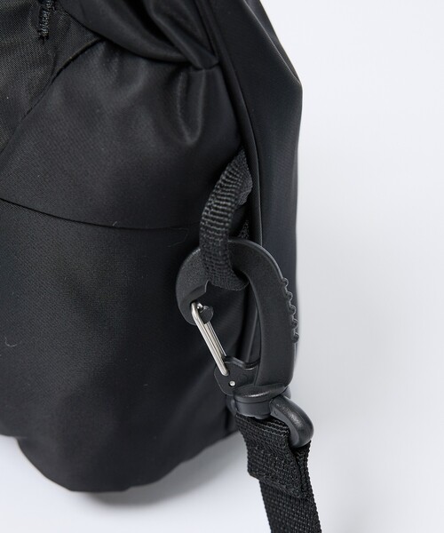 ABAHOUSE(アバハウス)の「【DsBk / ディーエスビーケー】JXF3442 EASY DRAWSTRING/イージードローストリング/巾着バッグ/ユニセックス/ ユニセックス 【WEB限定】(ショルダーバッグ・メンズ・グレー/ネイビー/ブラック/カーキ・フリー)」の10枚目の写真