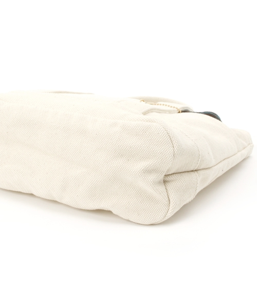 Bou Jeloud（ブージュルード）の「ポーチ付きキャンバストート（トートバッグ・レディース・アイボリー・FREE）」の6枚目の写真