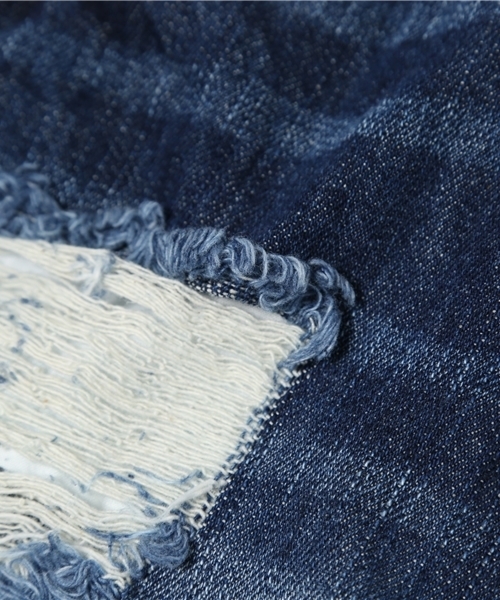 VENCEEXCHANGE（ヴァンスエクスチェンジ）の「ポンポン付きデニムダメージショートパンツ（デニムパンツ・レディース・ブルー・MEDIUM/SMALL）」の2枚目の写真