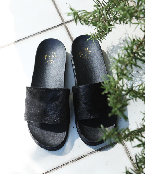 PICHE ABAHOUSE（ピシェ アバハウス）の「【WEB限定】ハラコサンダル（サンダル・レディース・ブラック/レオパード/グレー・SMALL/MEDIUM/LARGE）」の2枚目の写真