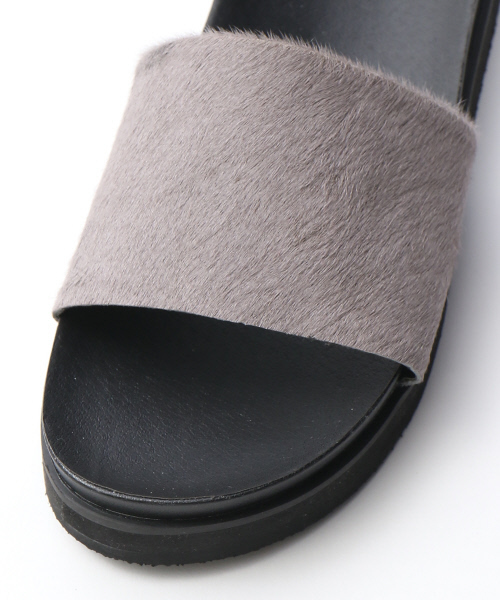 PICHE ABAHOUSE（ピシェ アバハウス）の「【WEB限定】ハラコサンダル（サンダル・レディース・ブラック/レオパード/グレー・SMALL/MEDIUM/LARGE）」の16枚目の写真