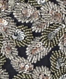 SANTI サンティ ビーズ刺繍クラッチバッグ　2WAY SANTI（サンティ）の「SANTI 半月 ビーズ クラッチバッグ / サンティ