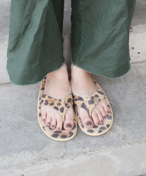 ISLAND SLIPPER（アイランドスリッパ）の「【ISLAND SLIPPER/アイランドスリッパ】PT203#（サンダル・レディース・オレンジ/チャコールグレー/ネイビー/ウッド/キャメル/ピンク系その他・6/5）」の16枚目の写真