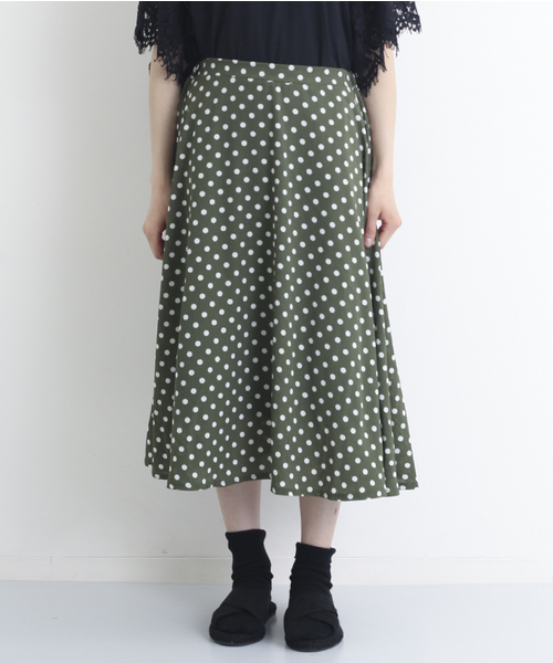 MERLOT（メルロー）の「ドット柄フレアスカート1086（スカート・レディース・ネイビー/ブラック/カーキ・FREE）」の4枚目の写真