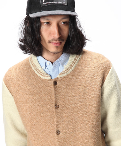 WEGO(ウィゴー)の「配色ニットスタジャン(スタジャン・メンズ・ライトグレー/ネイビー/キャメル・MEDIUM/LARGE)」の9枚目の写真