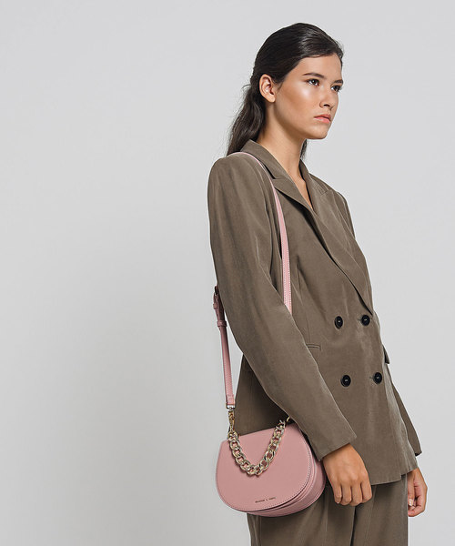 CHARLES & KEITH(チャールズ & キース)の「チェーントップハンドルハンドバッグ / CHAIN TOP HANDLE HANDBAG(ハンドバッグ・レディース・マルチ/ピンク・S)」の7枚目の写真