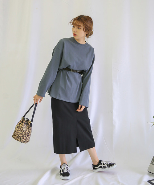 select MOCA（セレクトモカ）の「コットンルーズカットソー/長袖ルーズシルエットプルオーバー（Tシャツ/カットソー・レディース・ホワイト/ブラック/ブルー・FREE）」の5枚目の写真