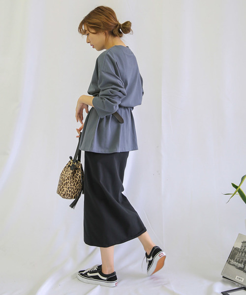 select MOCA（セレクトモカ）の「コットンルーズカットソー/長袖ルーズシルエットプルオーバー（Tシャツ/カットソー・レディース・ホワイト/ブラック/ブルー・FREE）」の7枚目の写真