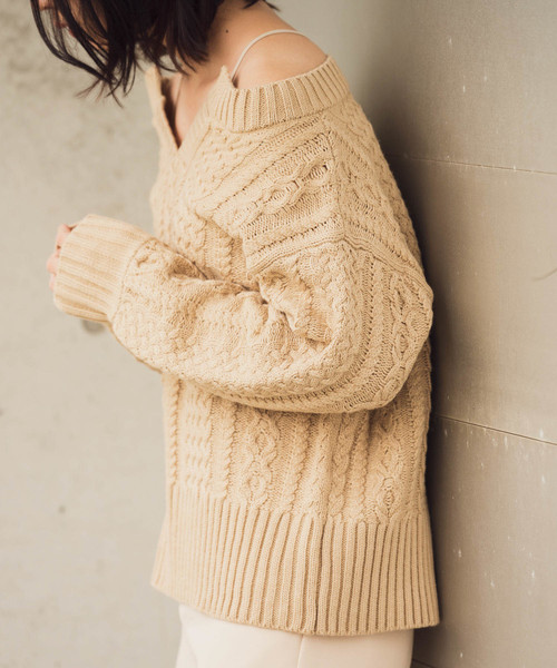 Aunt Marie's（アントマリーズ）の「AUNT MARIE'S キーネックケーブル