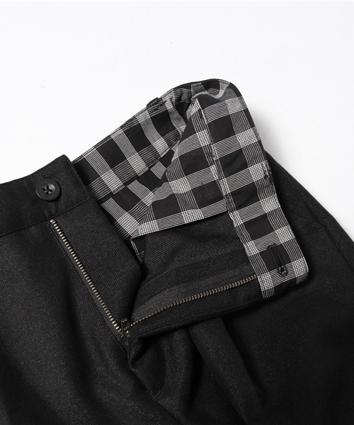 alcali（アルカリ）の「【菊池亜希子ムック マッシュvol.6掲載】 nota della mano sinistra /  杢起毛　センタープレスパンツ（その他パンツ・レディース・ブラック/グレー/ネイビー・2/3）」の9枚目の写真