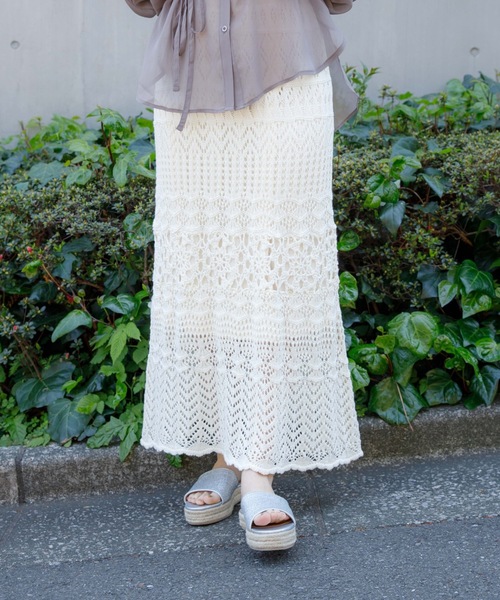 flower（フラワー）の「サニークロシェットスカート（スカート・レディース・アイボリー/ブルー・FREE）」の18枚目の写真