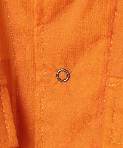 Alpha Industries（アルファインダストリーズ）の「ALPHA: ライト パッカブル ARMY ジャケット（その他アウター・メンズ・ブラック/オレンジ/ホワイト/グレー・LARGE/MEDIUM）」の6枚目の写真