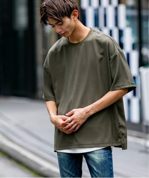 Beno（ビーノ）の「ソフトジョーゼット / リラクシング ルーズシルエット レイヤード TEE（Tシャツ/カットソー・メンズ・カーキ/ライトグレー/ブルー/ネイビー/ブラック・M/L）」の3枚目の写真