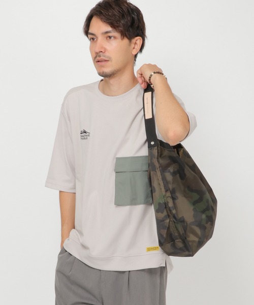 ikka(イッカ)の「コンパクトエコバッグ S(エコバッグ/サブバッグ・レディース・ブラック/グレー/レッド/オリーブ/ホワイト/ネイビー/グリーン/イエロー/キャメル/その他1/その他4/ブラウン・FREE)」の12枚目の写真