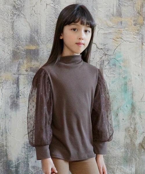 Bee des Bee（ビーデスビー）の「チュール袖トップス（Tシャツ/カットソー・キッズ・ベージュ/ブラウン/ブラック系その他/ピンク/グレー/ライトブルー/ダークブラウン/ホワイト/テラコッタ/ブラック/ネイビー/グレー系/ピンクベージュ/グレイッシュベージュ/モスグリーン/パープル/ライトグレー・120cm/130cm/140cm/150cm/110cm/100cm）」の8枚目の写真