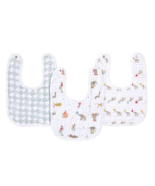 aden + anais essentials（エイデンアンドアネイエッセンシャルズ）の「スナップビブ 3枚入り（スタイ/よだれかけ・キッズ・グレー×ホワイト/ホワイト×ブルー/ホワイト×ピンク/ホワイト×ブラウン/セージグリーン/グリーン×ピンク/ホワイト×ライトグレー/ホワイト×イエロー/コーラルピンク・FREE）」の5枚目の写真